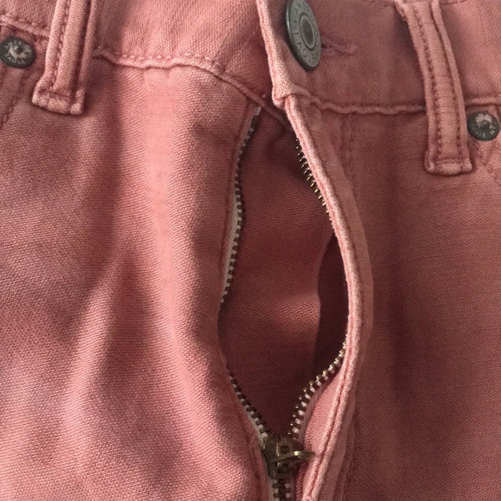 💕 American Eagle High Rise Mom Shorts Blush Size 2 - Picture 9 of 16